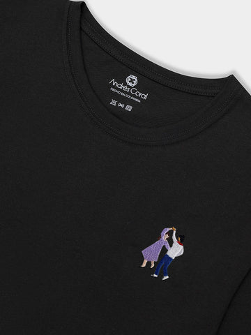 CAMISETA NEGRA 100% ALGODÓN - BORDADO PA'L BAILADOR