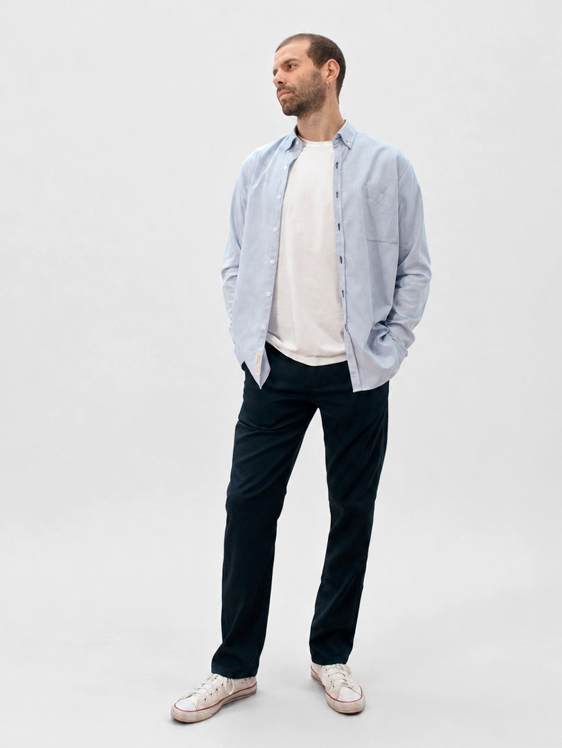 PANTALÓN AZUL ANTIFLUIDOS