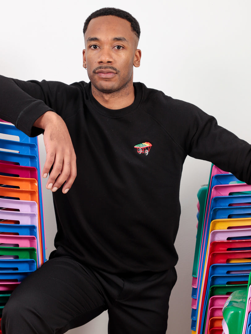 SWEATSHIRT NEGRO 100% ALGODÓN - BORDADO FRUTA FRESCA